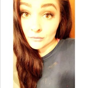 Meet your Posher, Briana